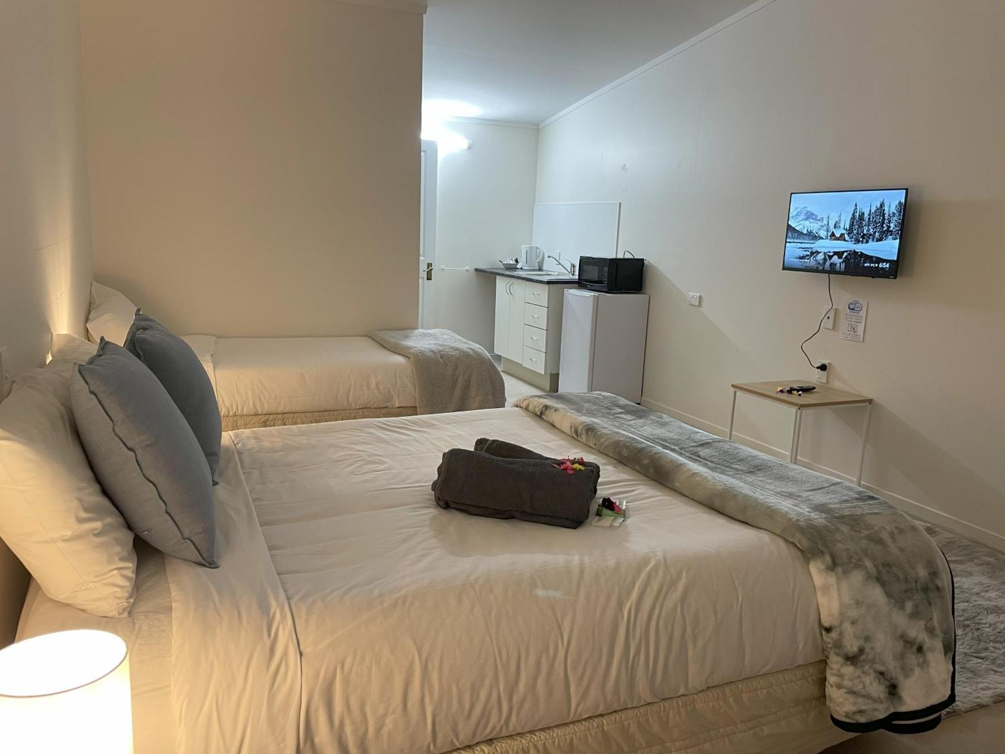 Tirau Motor Inn Екстериор снимка